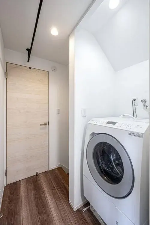 Tokyo Meguro-ku 1LDK+S Property (18)