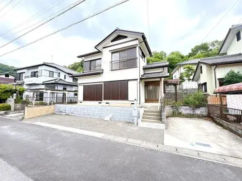 Akiya in Motosu