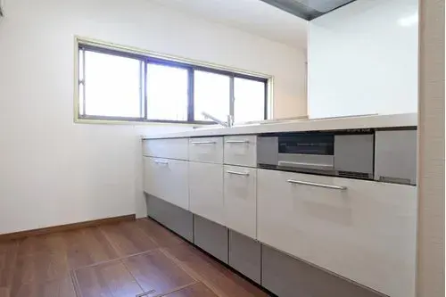 Propriété de 2 étages, toutes les pièces de 6 tatamis et plus, Ville de Ritto, Préfecture de Shiga (3)