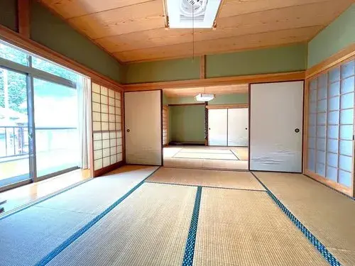 9LDK Property Kure City Hiroshima Prefecture (11)