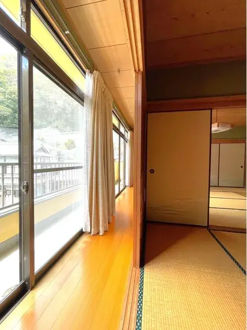 9LDK Property Kure City Hiroshima Prefecture (12)