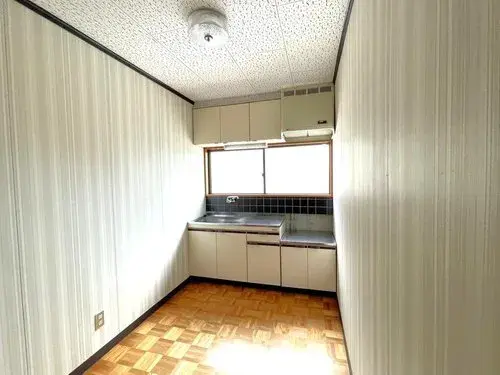 9LDK Property Kure City Hiroshima Prefecture (6)