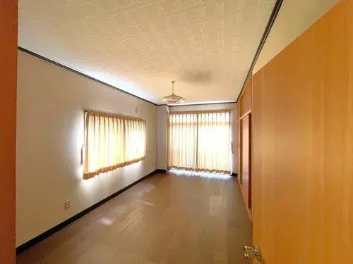 9LDK Property Kure City Hiroshima Prefecture (8)