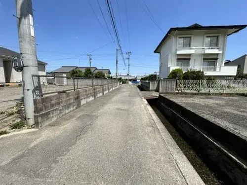 5DK Niihama City Ehime Prefecture (5)