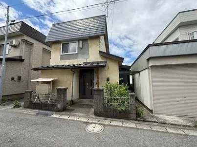 Akiya in Hirosaki