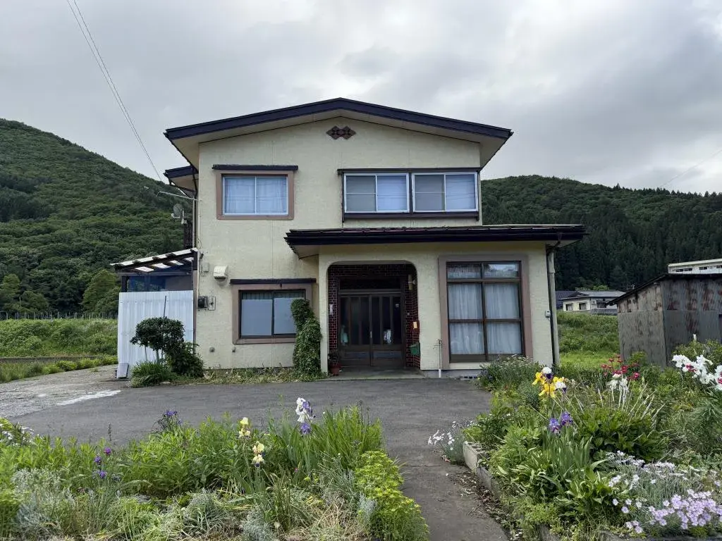Akiya in Hachimantai