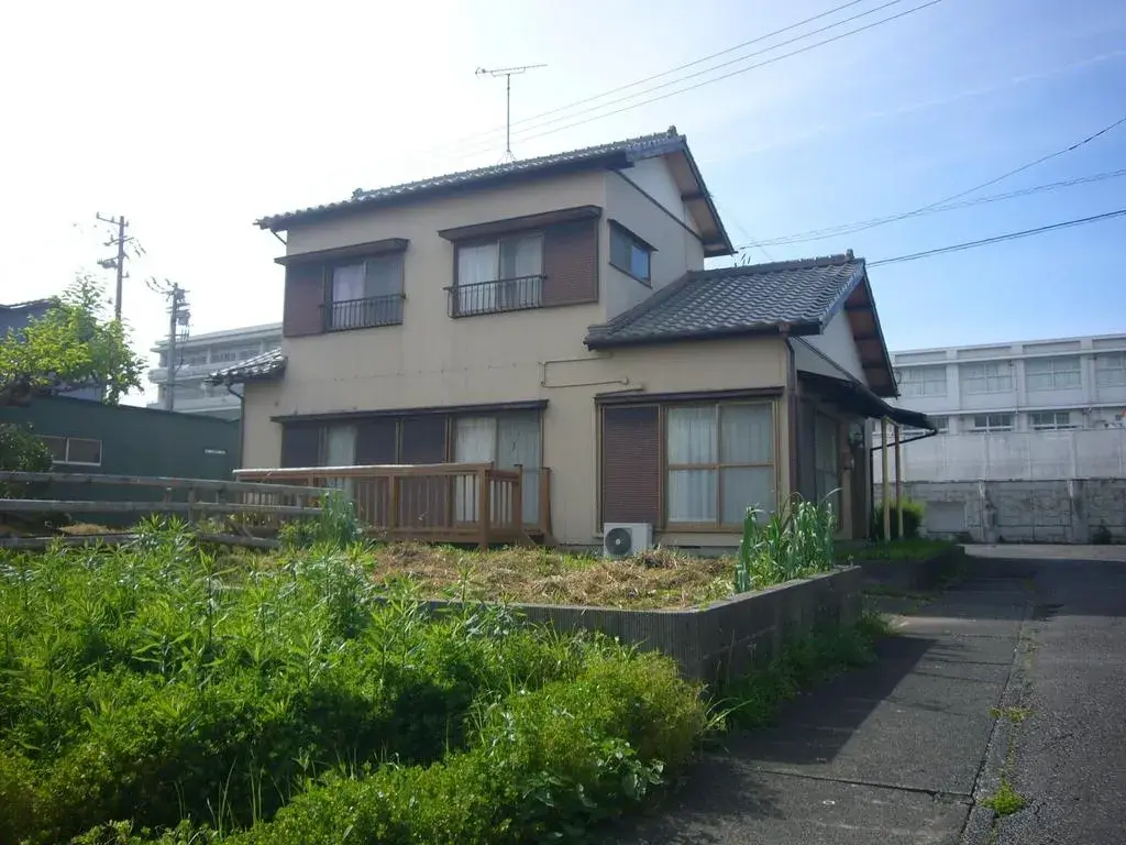 Akiya in Makinohara