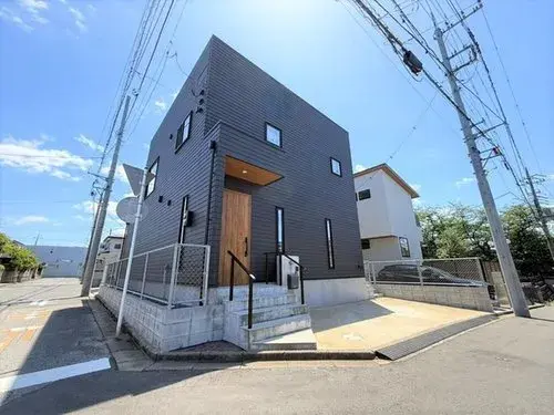 Akiya in Matsudo