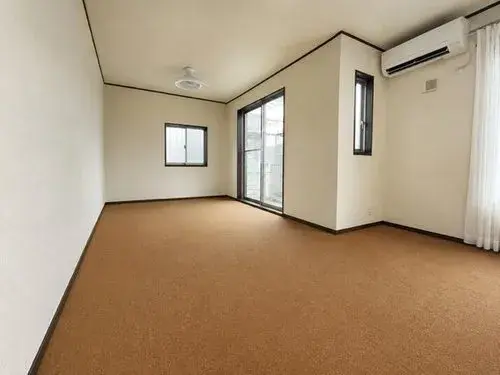 Nerima Ward, Tokyo, 2-Story Detached House with 15-Tatami LDK (3)