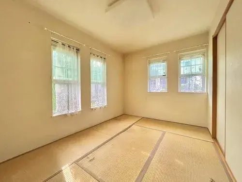 All Rooms Storage, LDK 15+ Tatami Property Nishi Ward, Yokohama City Kanagawa Prefecture (7)