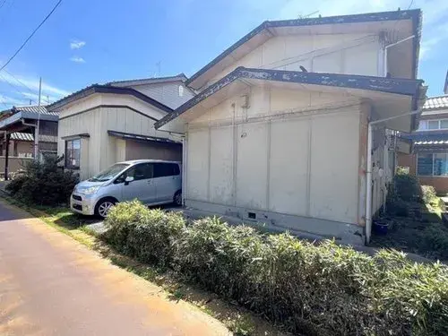 Akiya in Sanjo