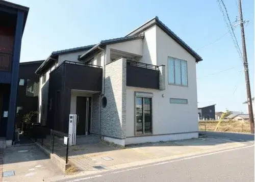 Akiya in Toyota