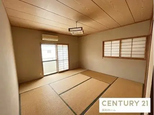 2-Story House Nagoya City Aichi Prefecture (4)