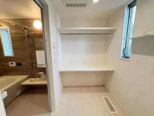 4LDK Property Yokkaichi City Mie Prefecture (11)