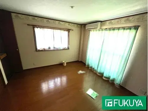 [LDK 15+ Tatami, 3+ Stories Property] Yao City, Osaka Prefecture (3)