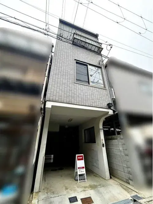 Akiya in Moriguchi