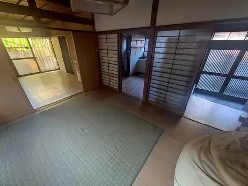 Slide 4