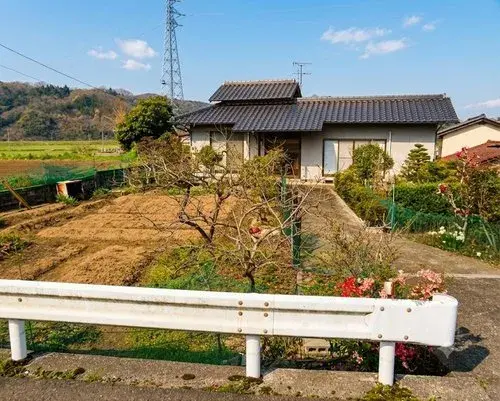 Akiya in Tsuyama