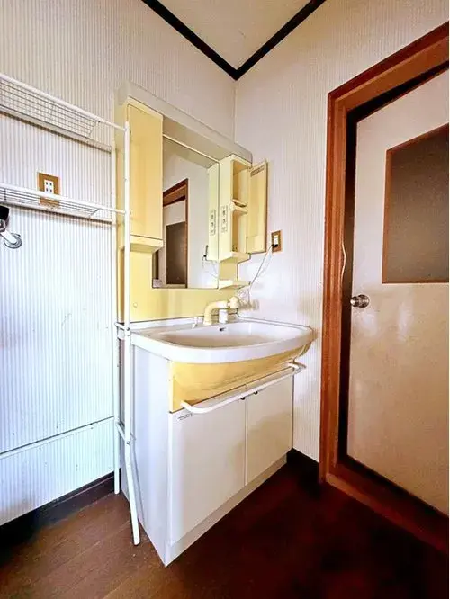 8DK Property Fukuyama City Hiroshima Prefecture (13)