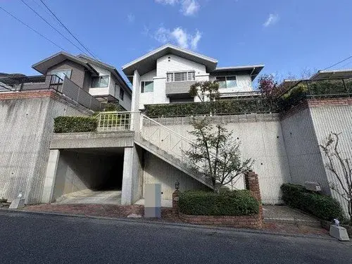 Slide 5