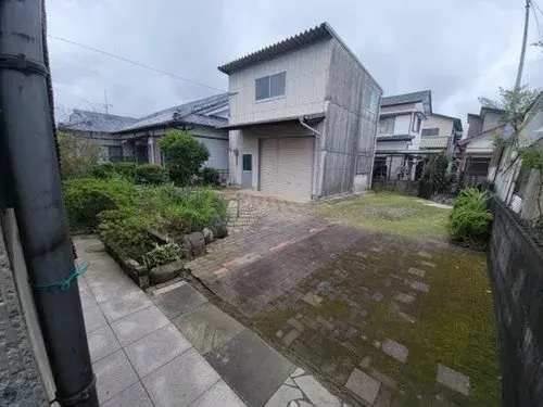 Akiya in Miyazaki