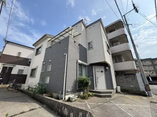Kagoshima Prefecture Kagoshima City 4 Bedroom Property (2)