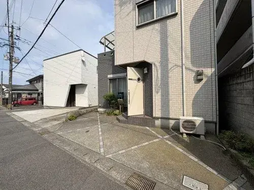 Kagoshima Prefecture Kagoshima City 4 Bedroom Property (3)