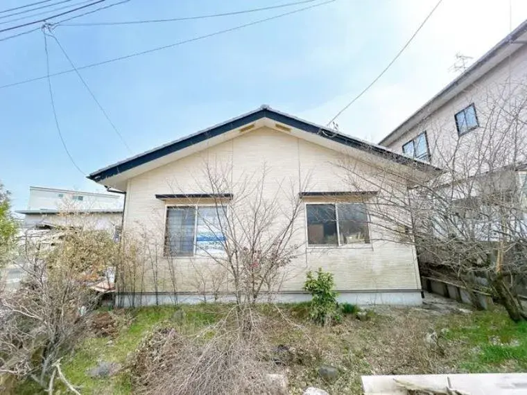Akiya in 聖籠町