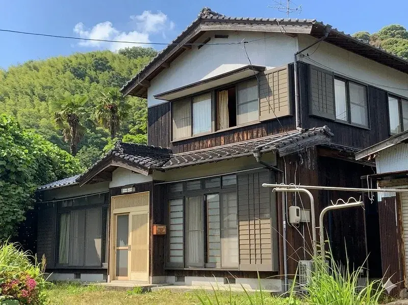 Akiya in Iwakuni