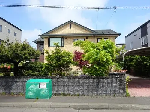 Propriété de 6 chambres
Ville de Monbetsu Hokkaido (2)