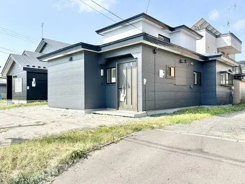 Akiya in Noboribetsu