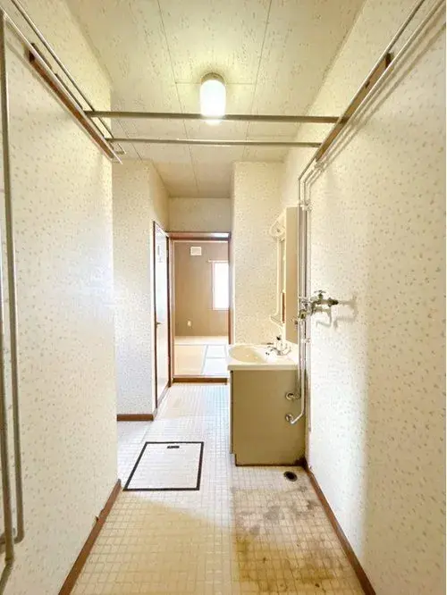 4LDK property Asahikawa City Hokkaido (16)