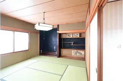 Large LDK 3-Story Property Kuroishi City Aomori Prefecture (3)