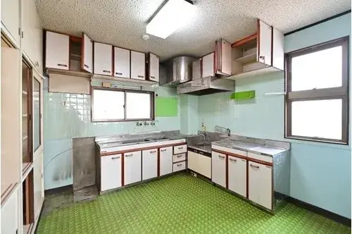 Large LDK 3-Story Property Kuroishi City Aomori Prefecture (6)
