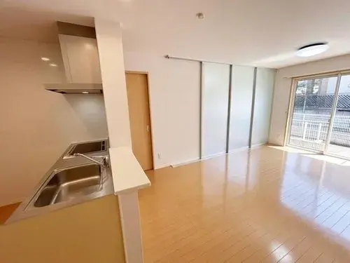 2LDK房产
仙台市
宫城县 (8)