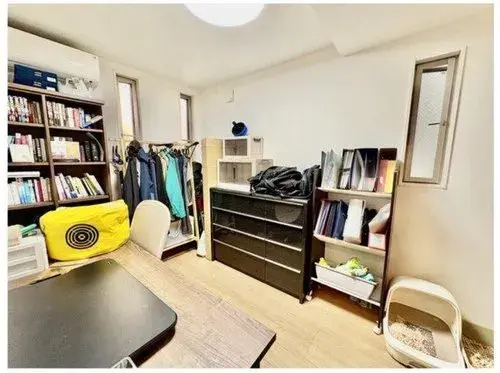 LDK 15+ Tatami, Walk-in Closet, 3+ Story Property Chuo Ward, Tokyo (3)