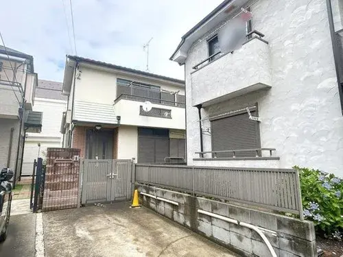 Akiya in Fuchu