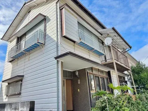 Akiya in Yokosuka