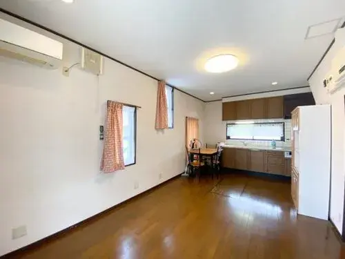 新潟県燕市3LDK+S物件 (3)