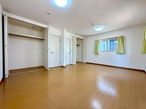 Two-Story House, Fukui City, Fukui Prefecture (2)
