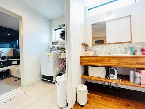 Aichi Prefecture Handa City 4LDK+S Property (11)