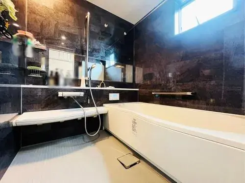Aichi Prefecture Handa City 4LDK+S Property (16)