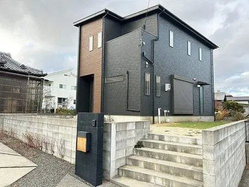 Akiya in Kameyama