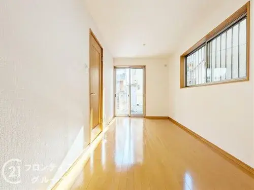 3LDK Property in Kobe City, Hyogo Prefecture (15)