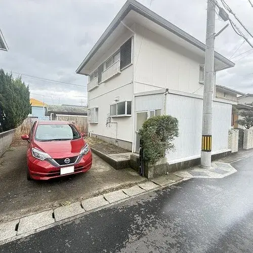 Akiya in Hikari