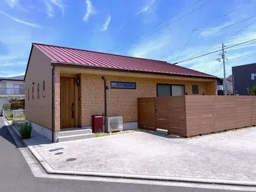 Akiya in Iyo