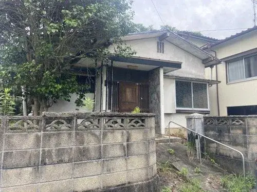Akiya in Arao