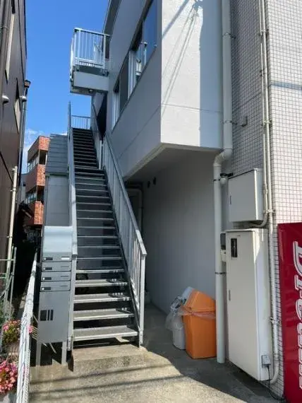 Многоквартирное и офисное здание, город Kawasaki, префектура Kanagawa (2)