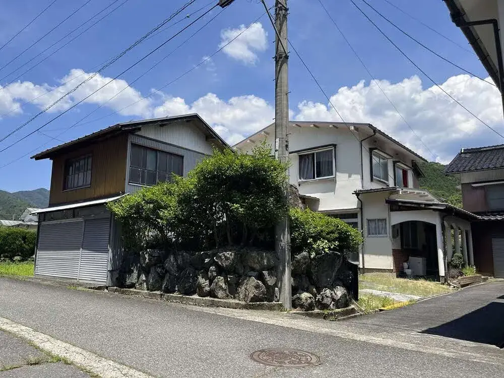 8DK Property Yazu-cho Yazu-gun Tottori Prefecture (2)