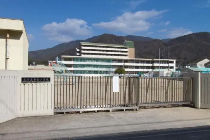 4SLDK Property Kure City Hiroshima Prefecture (16)